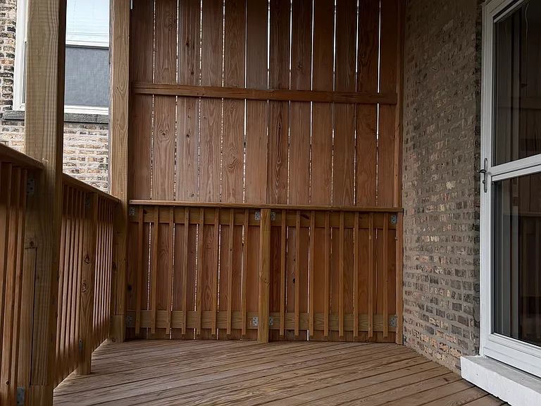 4511 N Greenview Ave #2 — Photo 27