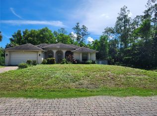 620 3rd St SW, Naples, FL 34117