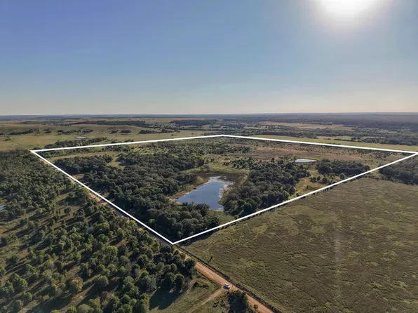 3086 Saddle Rd, Elk City, KS 67344