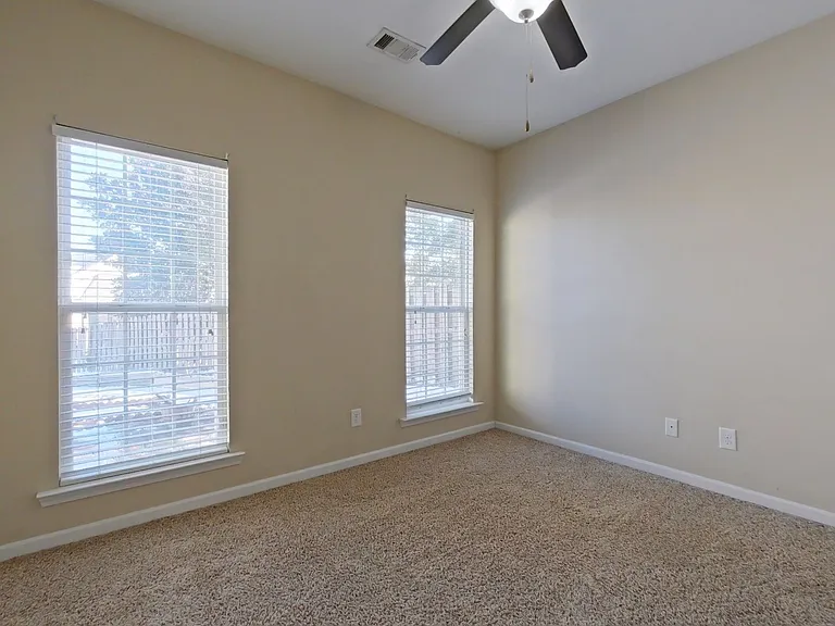 3024 Margot Ln — Photo 15