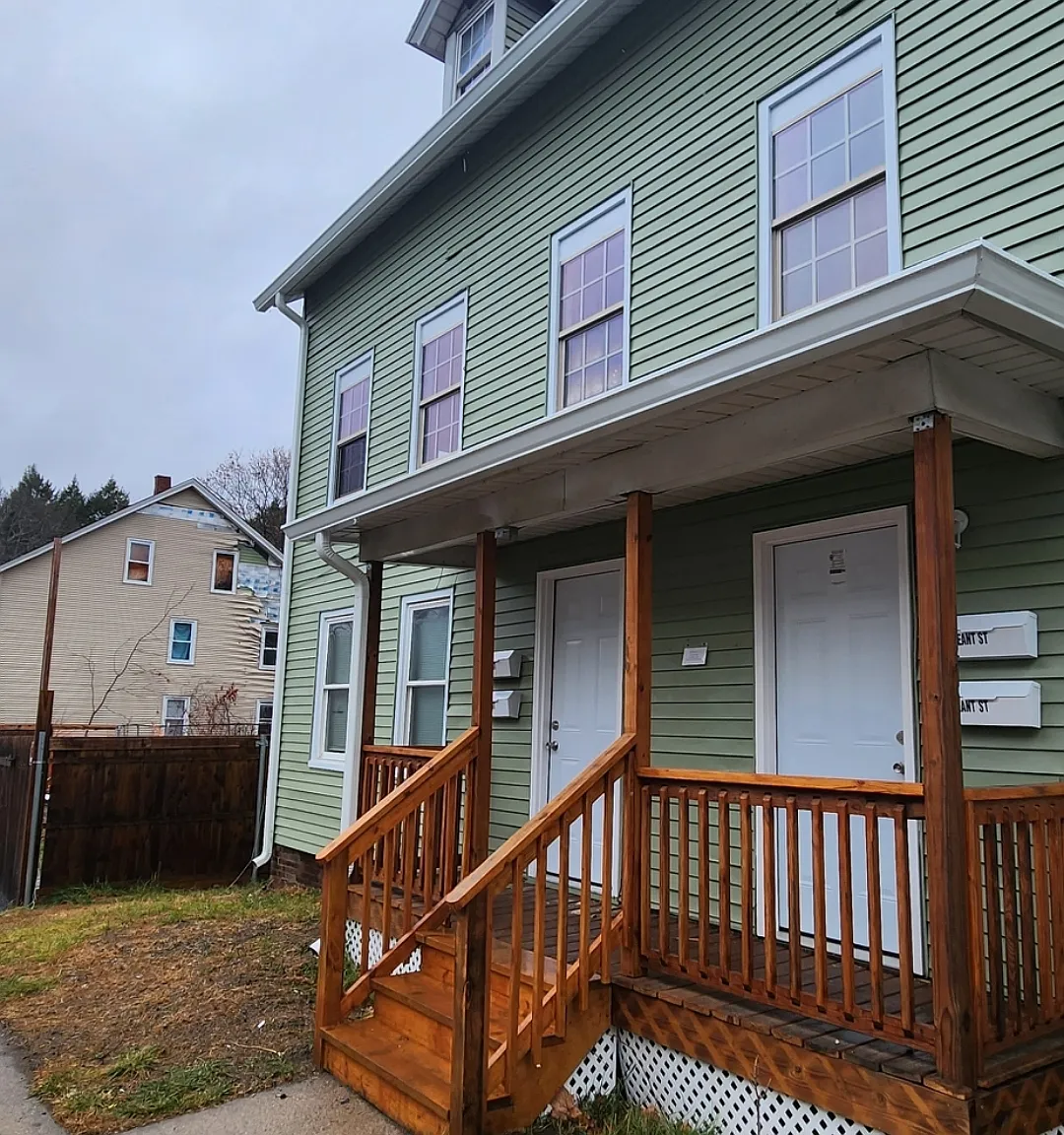 2 bed, $1,475 — Photo 1