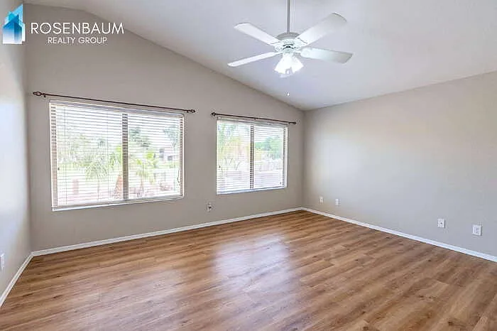 1855 W Mockingbird Dr — Photo 6
