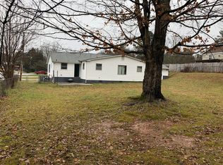 5209 Rowan Rd, Knoxville, TN 37912