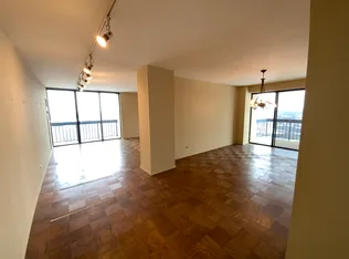 270-10 Grand Central Parkway 20E image 1 of 15