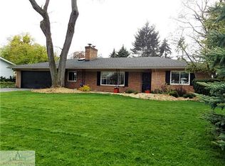 6059 Skyline Dr, East Lansing, MI 48823