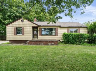 37465 Dodge Park Rd, Sterling Heights, MI 48312