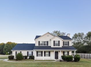 1692 Walters Park Ct, Loganville, GA