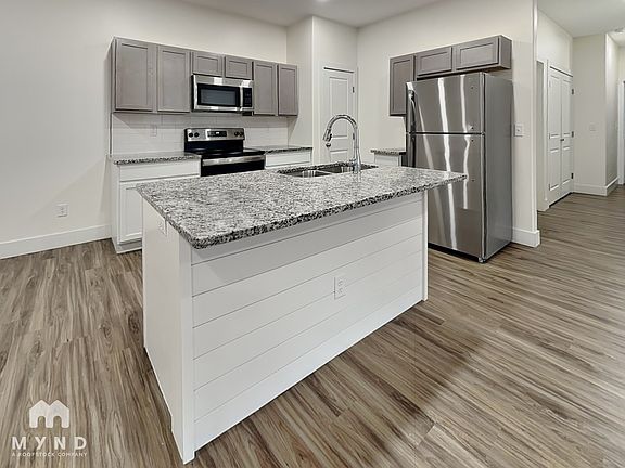 5th image of 5760 E Bristol St #5760