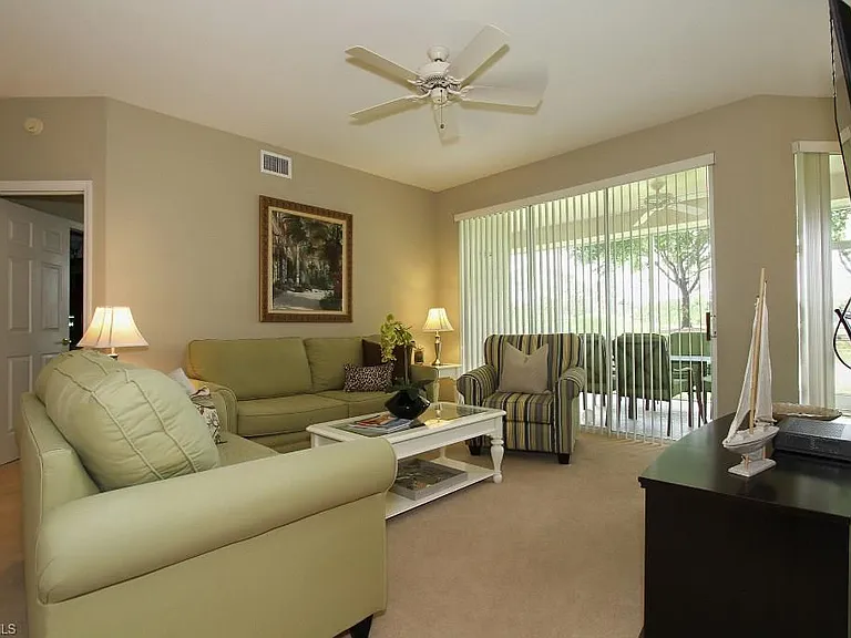 2150 Arielle Dr #506 — Photo 4