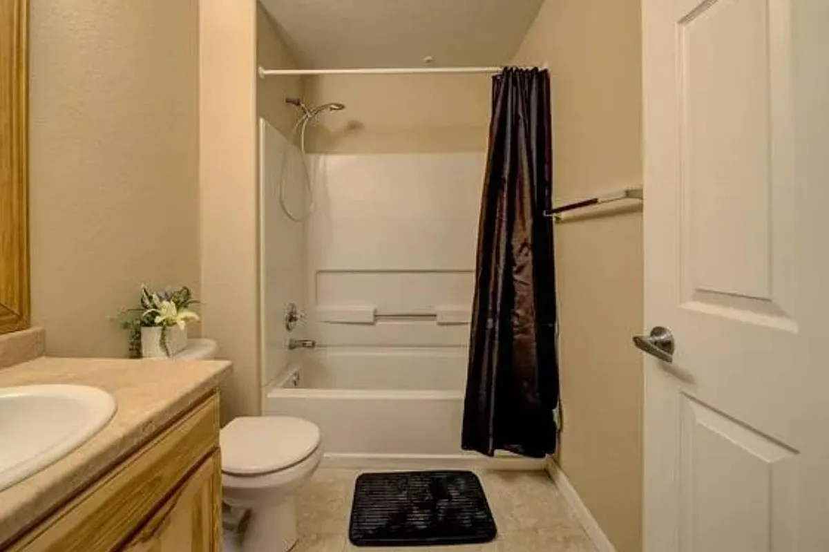 Building Photo - 555 Cougar Bluff Point #207