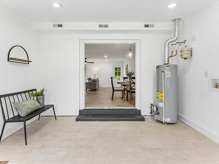 4006 Westwood Dr — Photo 23