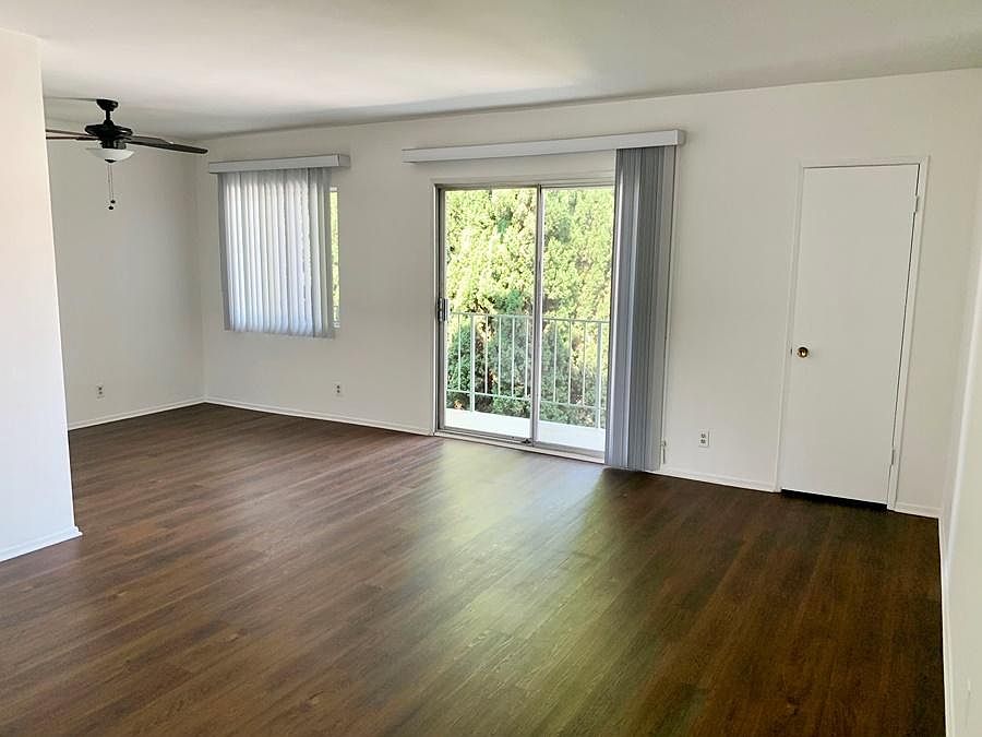 1st image of 8-818 7th St #8