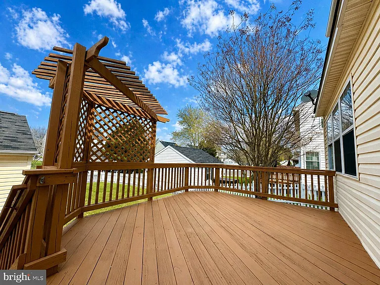 12434 Iona Sound Dr — Photo 27