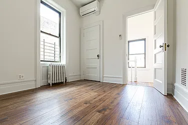 Rented by Dixon Advisory USA Inc.