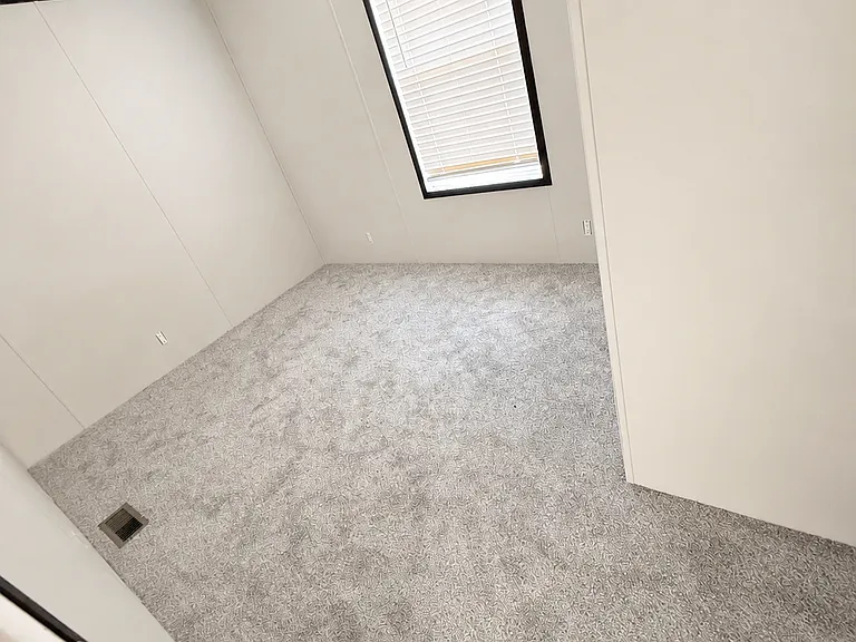 4900 S Valley View Rd #25 — Photo 8