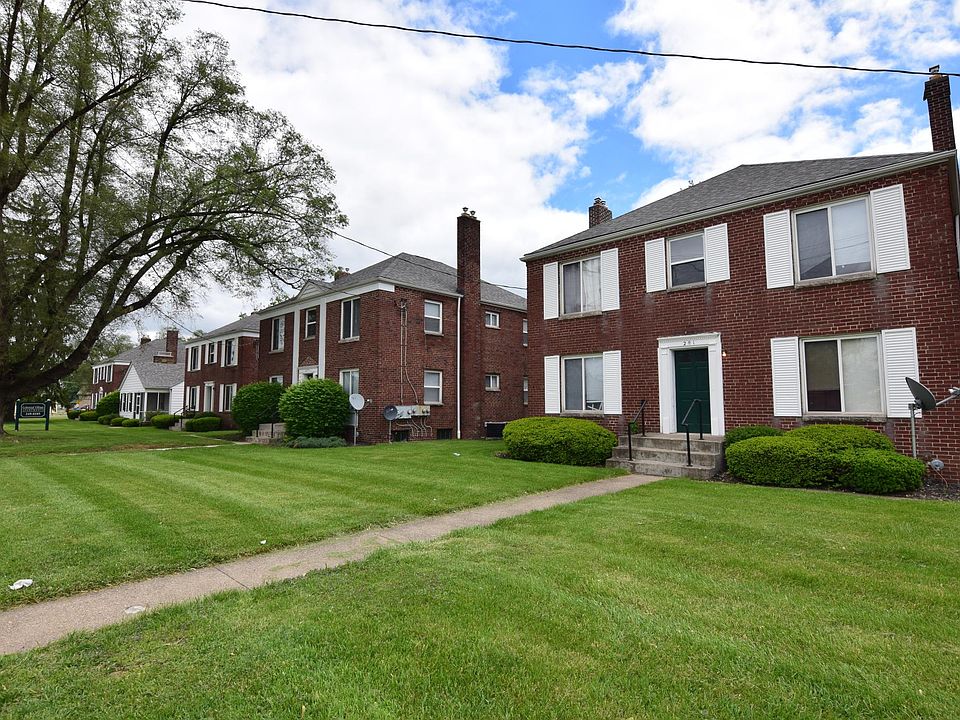 Colonial Village, Newark Ohio 43055