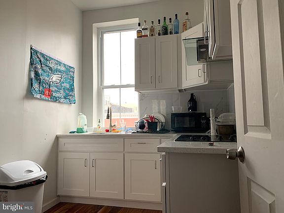 3rd image of 1619 Cecil B Moore Ave #2F