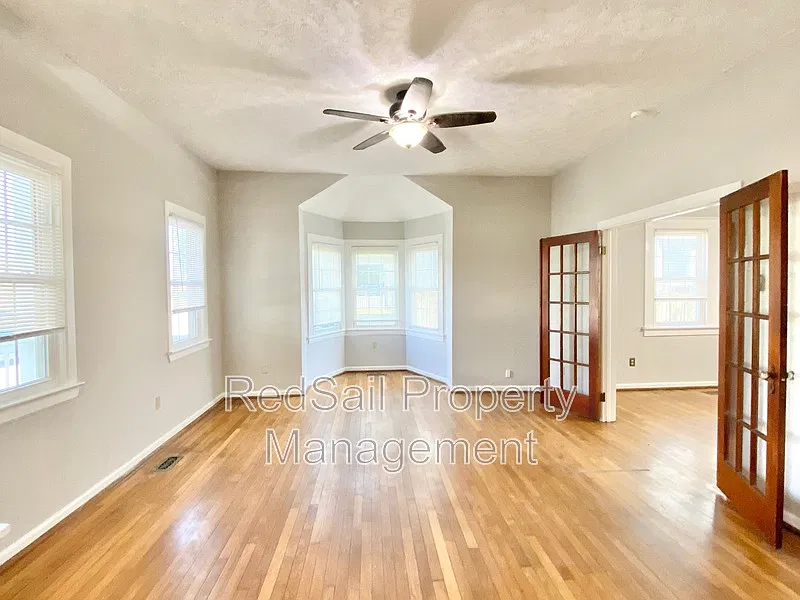 Monroe Colony — Photo 3