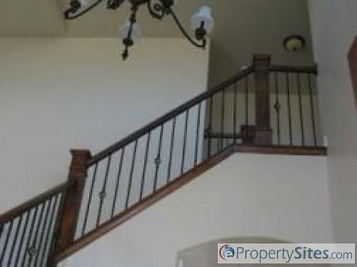 2nd image of 1457 S Meadow Crest Way
