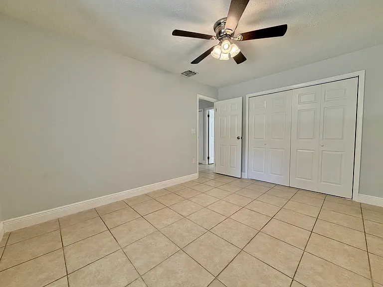 701 E Magnolia St #B — Photo 7