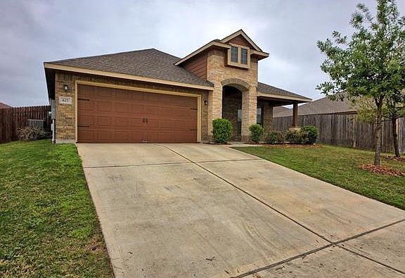 2nd image of 627 Irvin Dr