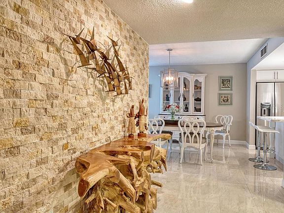 5th image of 1400 Gulf Blvd APT 401