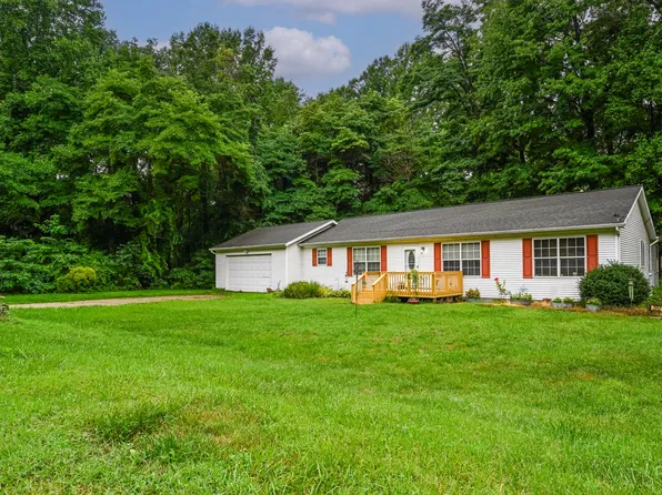 2952 W Bundy Rd, Coloma, MI 49038