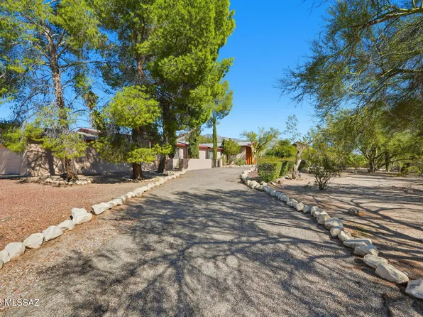 555 E Rudasill Rd, Tucson, AZ 85704
