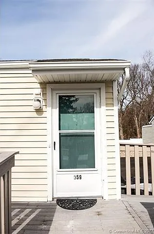 2 bed, 816 sqft, $1,900 — Photo 2