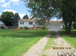 6609 S Ruess Rd, Owosso, MI 48867