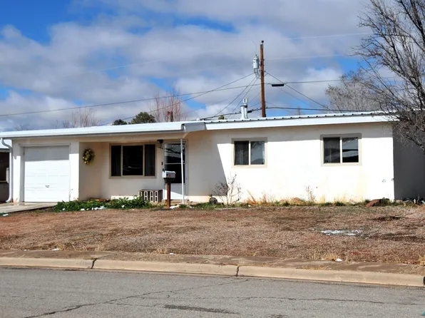 744 Washington Ave, Grants, NM 87020