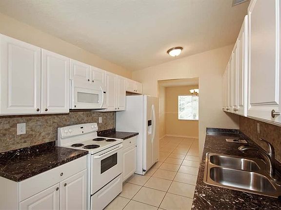 3rd image of 18283 SW 139th Pl