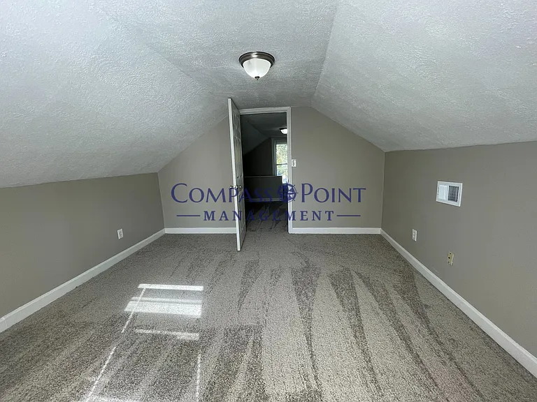 443 Shawnee Ave — Photo 12