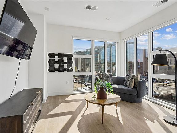2nd image of 1324 N Capitol St NW #504