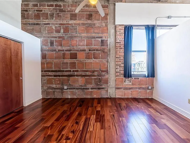 1535 Walnut St #701 — Photo 12