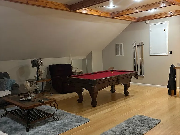 1156 Franklin Dr — Photo 10