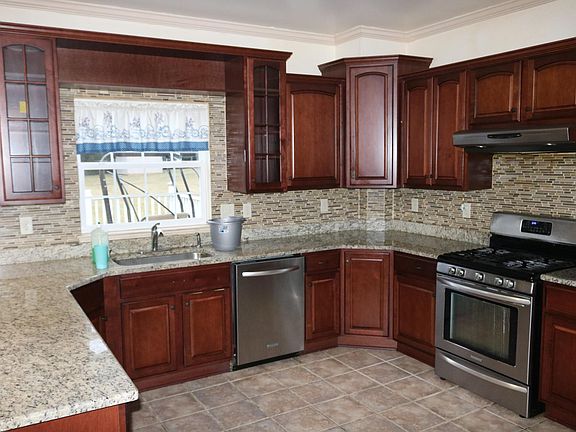 Remastered Kitchen with all Appliances.