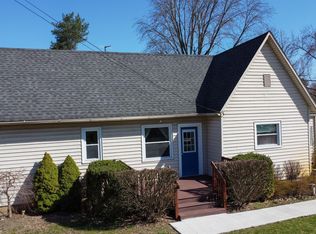 9180 Cooley Lake Rd, White Lake, MI