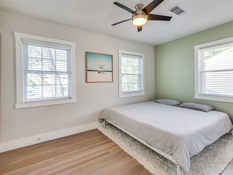 706 Cedar Hill Ave — Photo 8