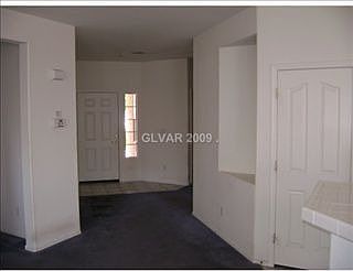 4th image of 5925 Pavilion Lakes Ave