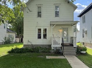 505 6th Ave, Sterling, IL 61081