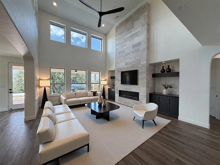 7801 Aria Loop — Photo 4