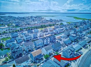 210 Kathryn St, Lavallette, NJ 08735
