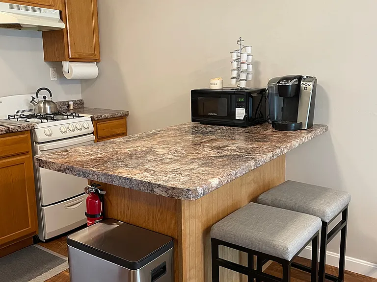 650 E Lakeshore Dr #2 — Photo 4