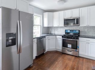 20 Arlington Ave FLOOR 2, Clifton, NJ 07011