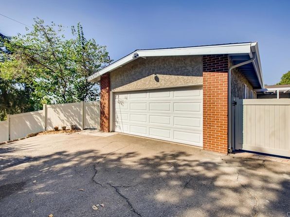 1852 Lisa Ln