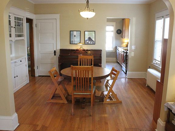4th image of 1601 Edmund Ave