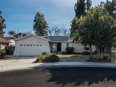 1590 Stanford Cir, Clovis, CA, 93611