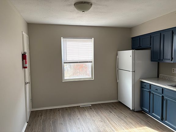 2nd image of 1303 S Roseta Ave #1303