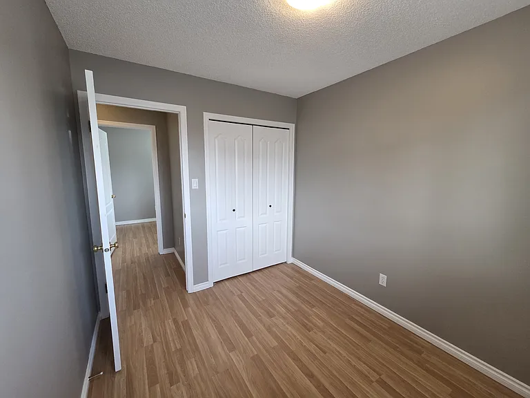 5117 41st Ave — Photo 5